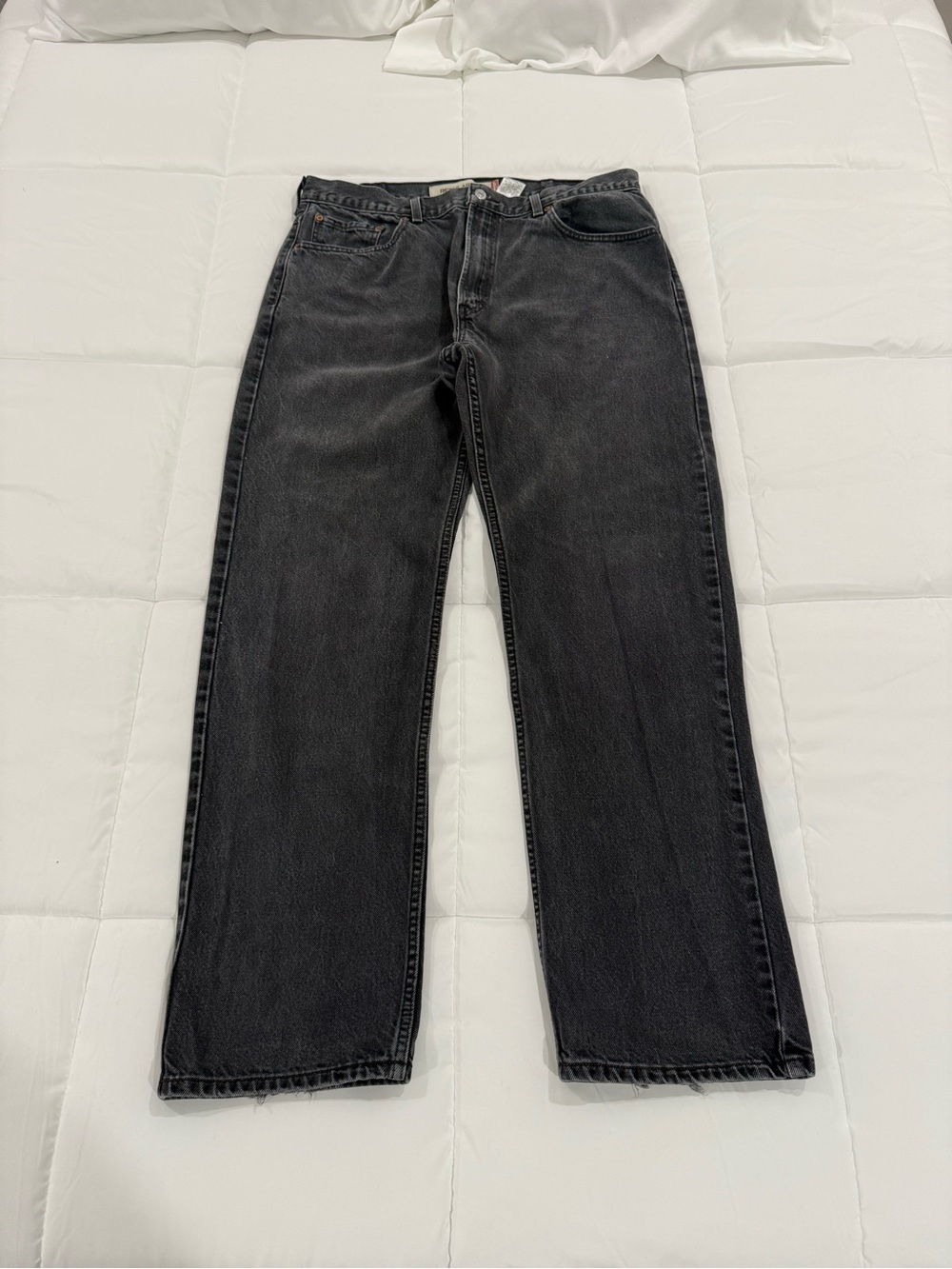 Levi's 550 Relaxed Jeans in Black Waist 38 L34